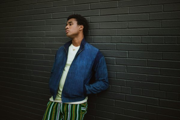 Créer une annonce parrain inoubliable : idées, conseils et inspirations